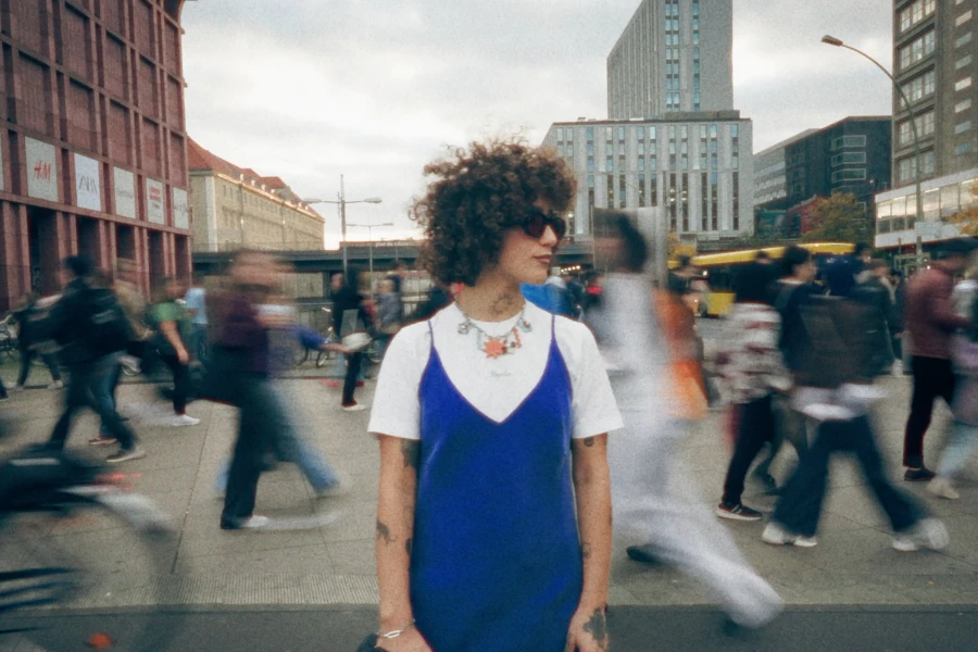 berlin baranowska teledysk retro color grading kolorysta kayax