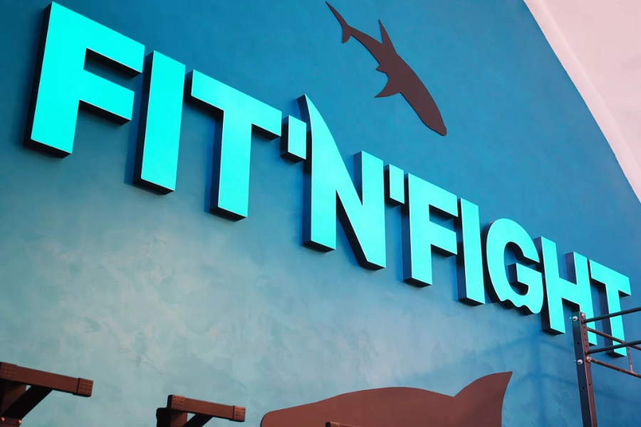 Relacja filmowa z otwarcia silowni fit n fight