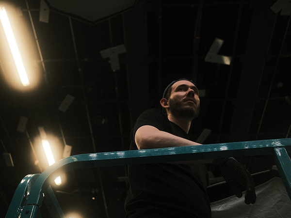 ATM Virtual, oświetlacz Bartłomiej Mania