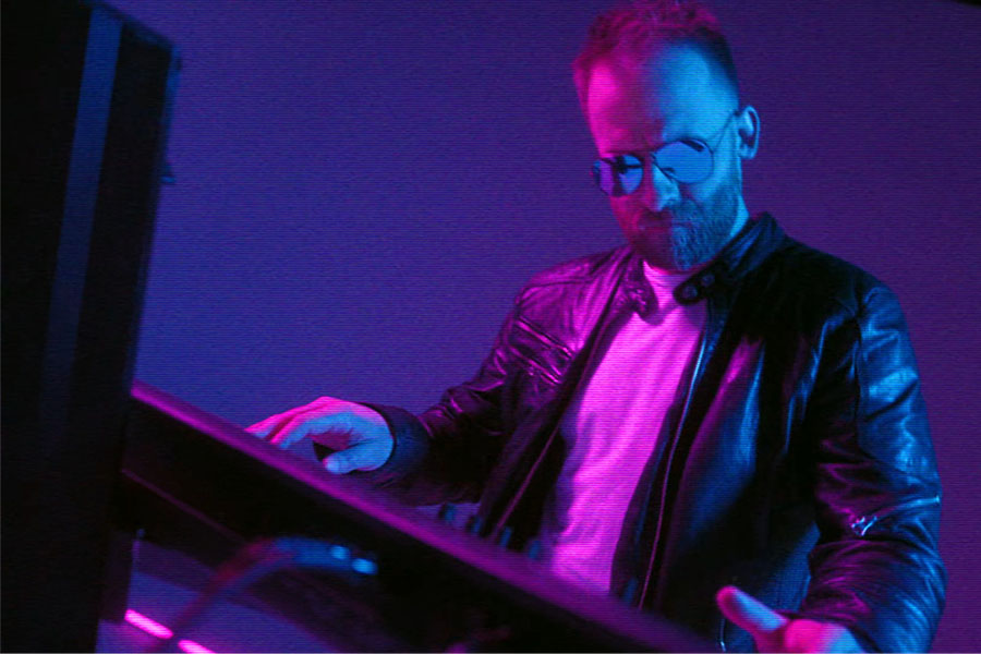 Synth Esthetics - Rhythm Of Love (Teledysk)